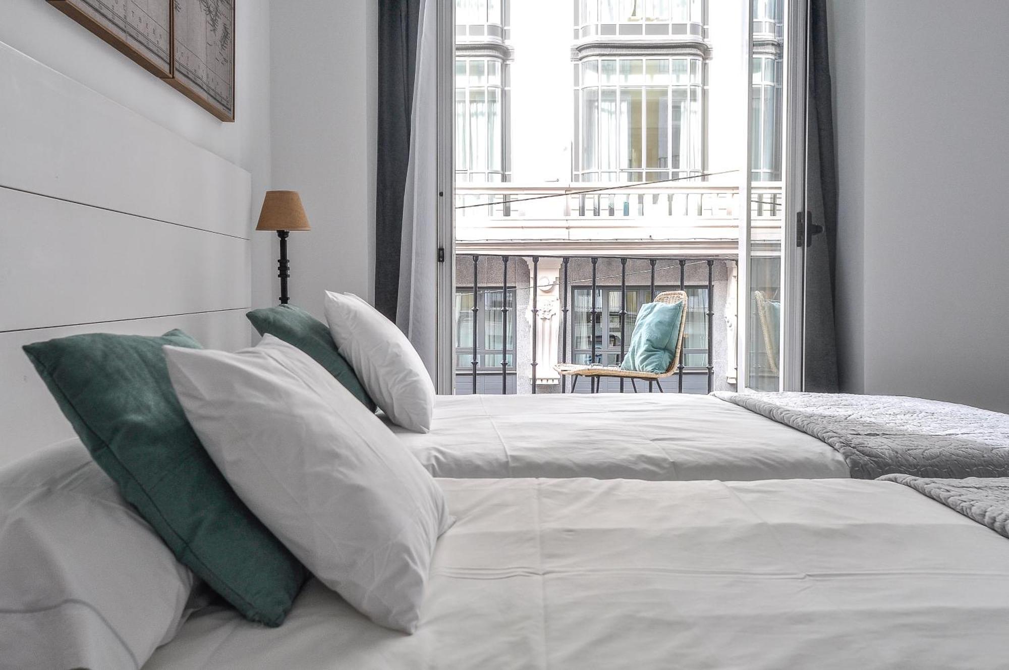 Apartamento En Puerta Del Sol 2A مدريد المظهر الخارجي الصورة